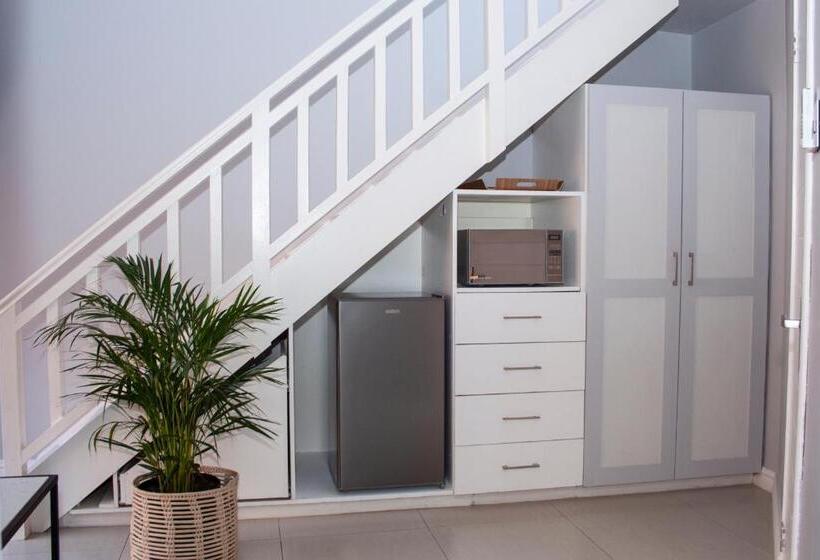 اتاق استاندارد, Lofts On Lorna