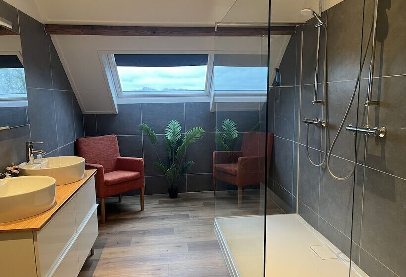 ガーデンビュースタンダードルーム, Vijverhoef