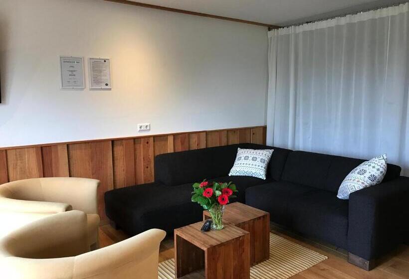 スタンダードルーム, Vijverhoef