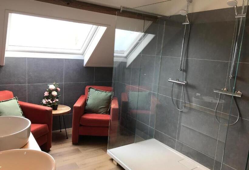 ガーデンビュースタンダードルーム, Vijverhoef