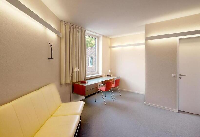 חדר סטנדרט, Katholische Akademie Schwerte