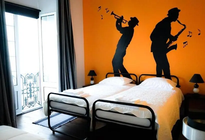Economy Triple Room, Azores Dream Hostel