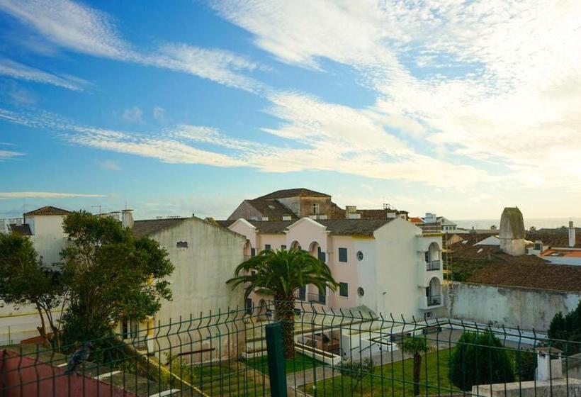 اتاق استاندارد, Azores Dream Hostel