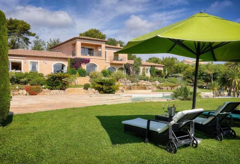 キングサイズベッドのスタンダードルーム, Havre De Paix 5 étoiles Prestige Jacuzzi, Hammam, Sauna, Piscine Chauffée Mougins Cannes Grasse