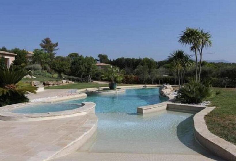 Quarto Estandar Vista Mar, Havre De Paix 5 étoiles Prestige Jacuzzi, Hammam, Sauna, Piscine Chauffée Mougins Cannes Grasse