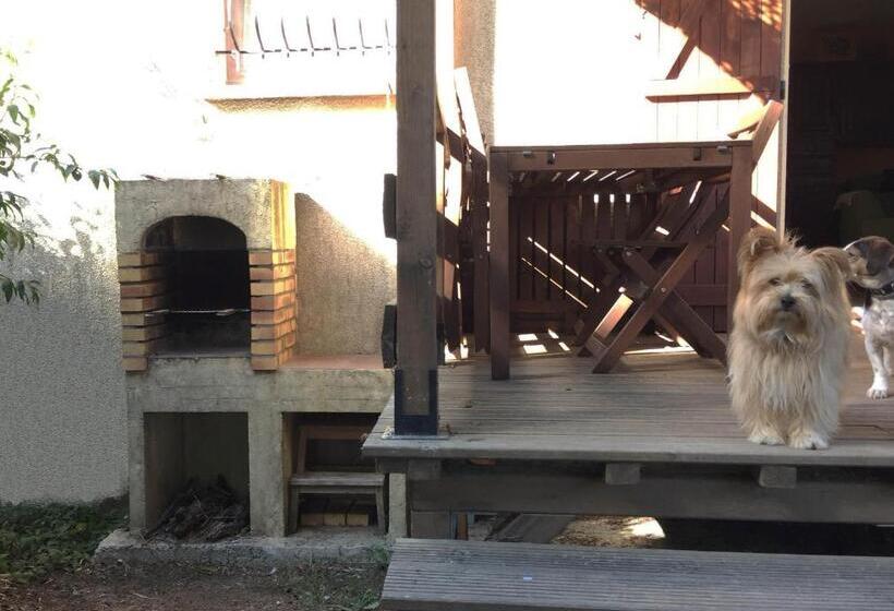 Номер Стандарт, Chambre D Hôte  Le Ponant