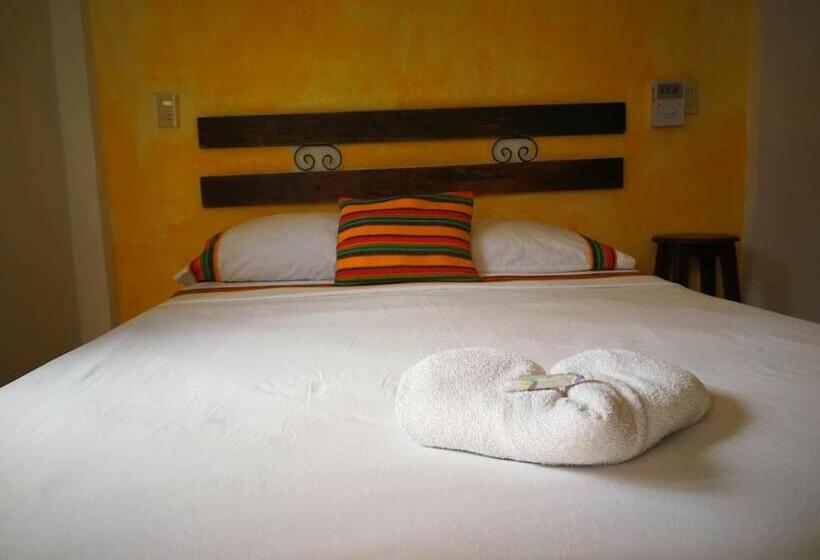 غرفة قياسية, Casa Zoque Colonial