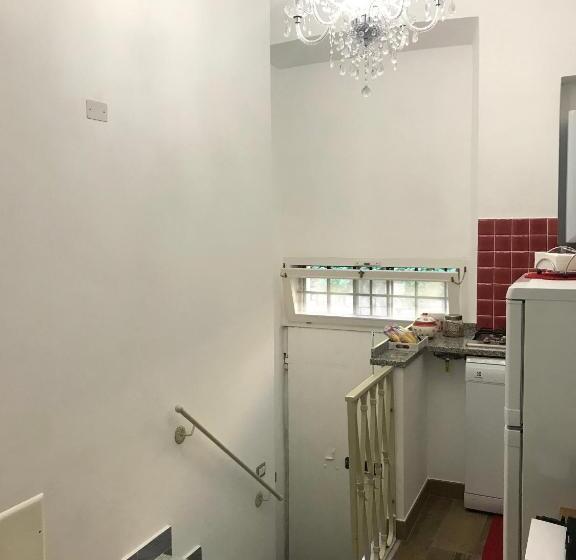 חדר בסיסי, Il Torrione