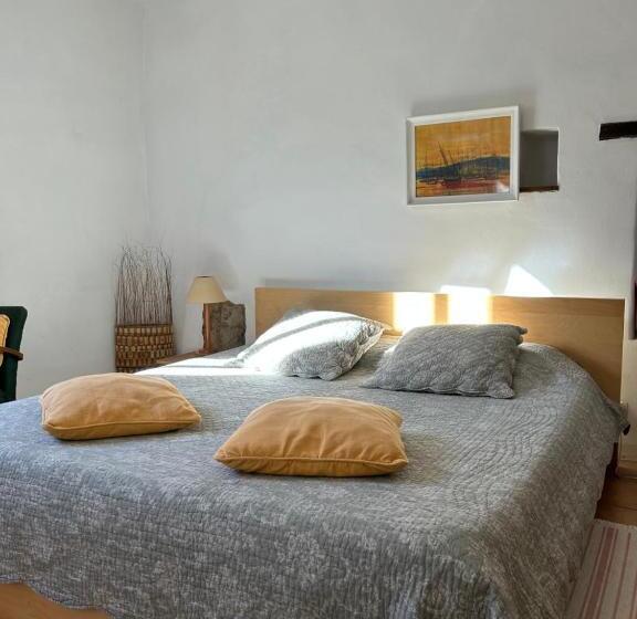 חדר סטנדרט עם מיטת קינג, Gîte De La Tour