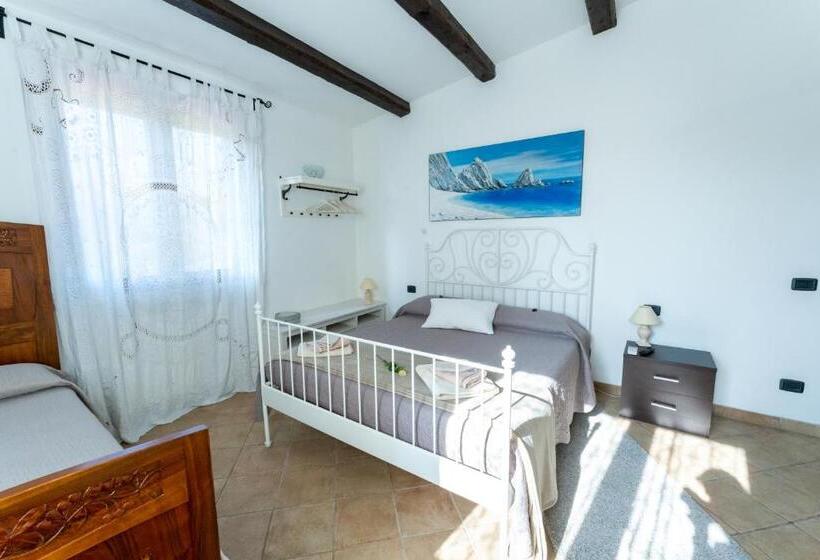 Номер Стандарт Трехместный, Il Gelso Nero