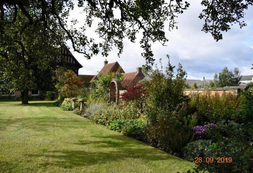 חדר דחוקס עם מיטת קינג, White Hall Farm