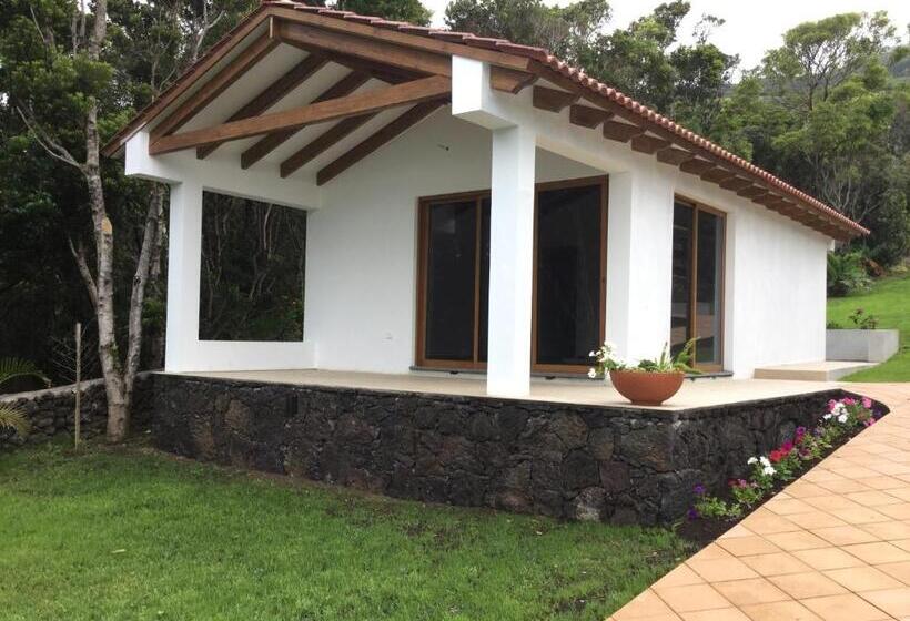 Бунгало Deluxe, Villas Casteletes