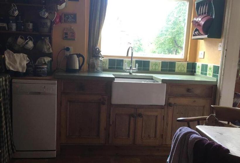 اتاق استاندارد, Brackenberry