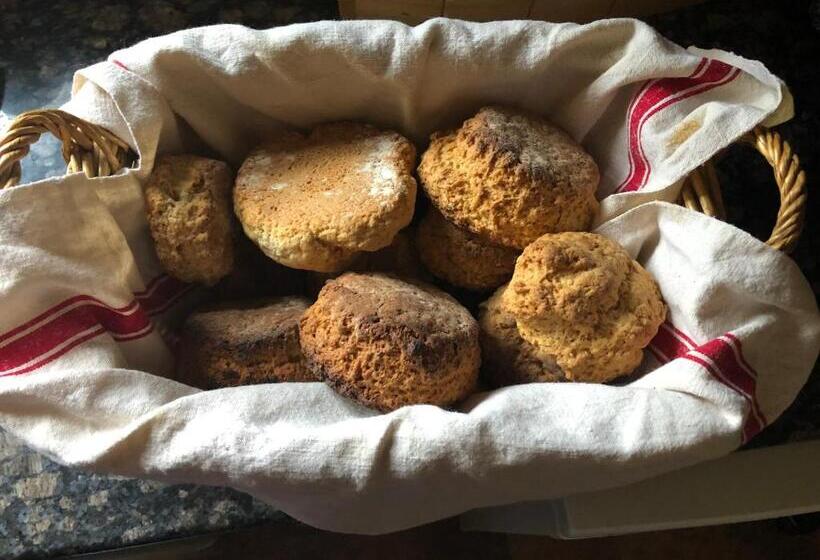 اتاق اکونومی, Brackenberry