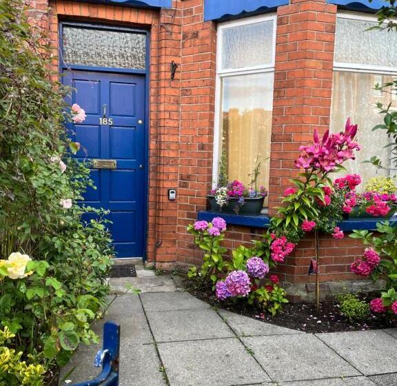 اتاق استاندارد, Brackenberry