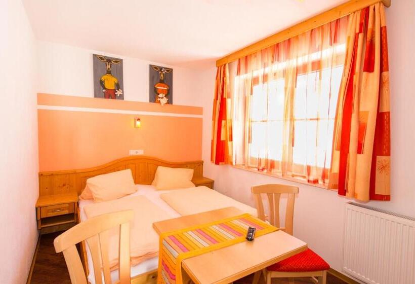 Familjerum, Maria S Sonnenquartier