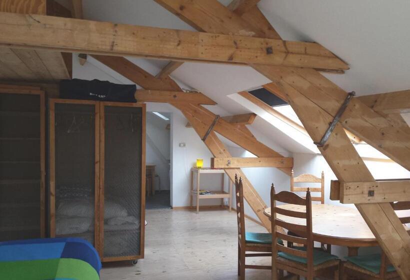 标准三人间, B&b De Kunstpraktijk