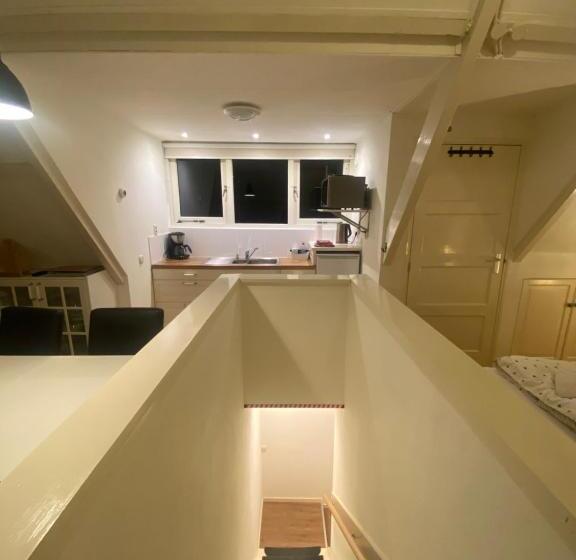 חדר סטנדרט, Benbzuiderzee