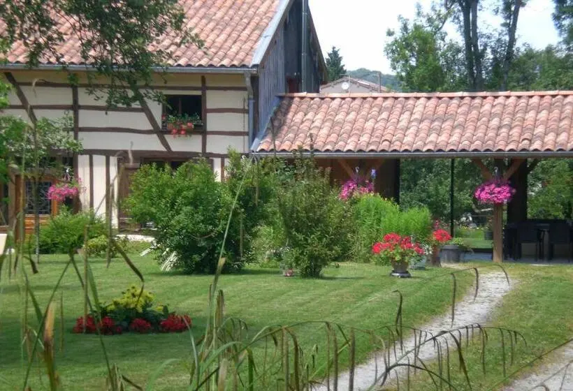 スタンダードルーム, La Maison Du Bûcheron