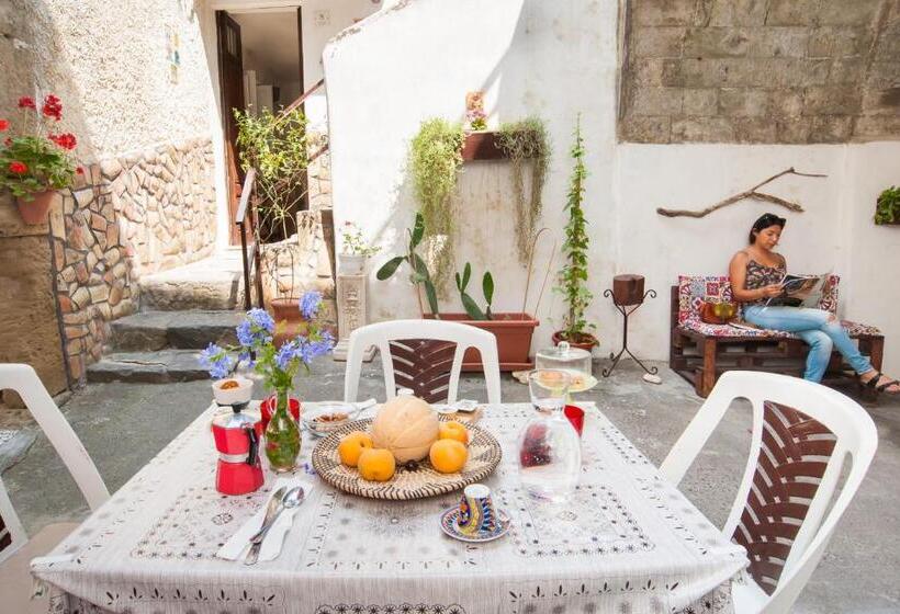 スタンダードトリプルルーム, Profumo Di Zagara