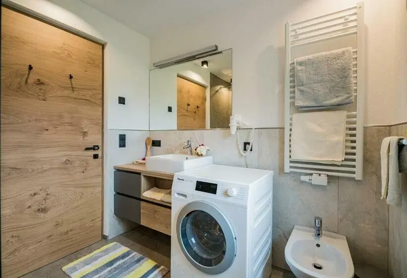 １ベッドルームのデラックスアパートメント, Appartement Förra