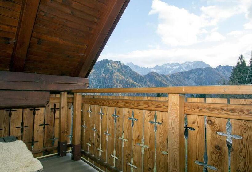 اتاق خانوادگی, Kmetija Matk