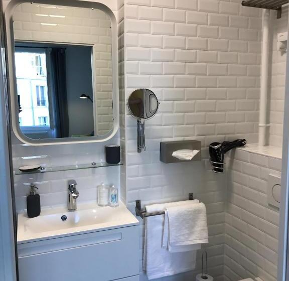 スタンダードスタジオ, Appartement Seine Et Marais