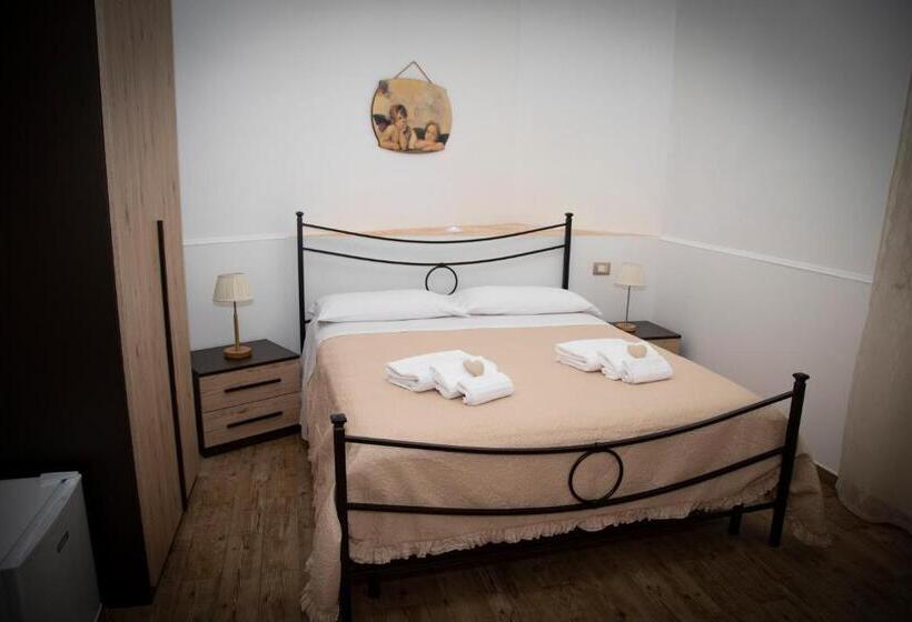 חדר סטנדרט, Casamia