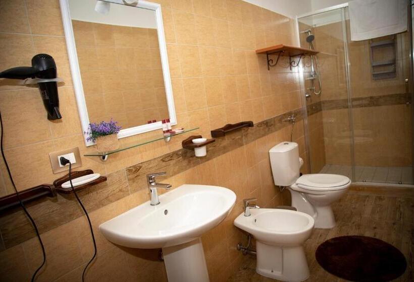 חדר סטנדרט, Casamia