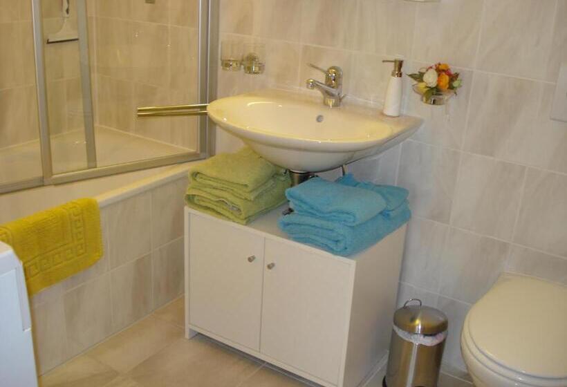 침실 1개 아파트, Ferienwohnung Lenggenhager Plantzette