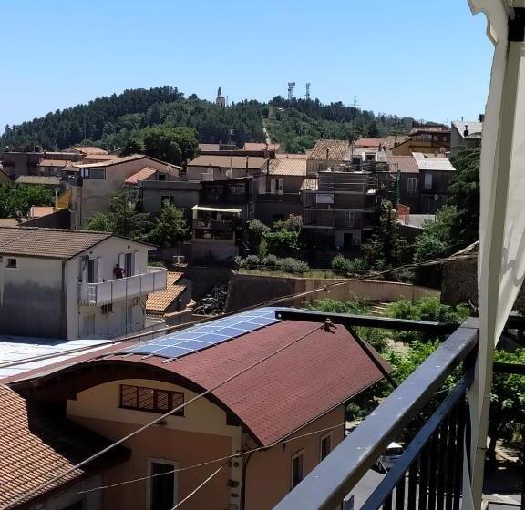 غرفة قياسية فردية حمام مشترك, La Locandiera