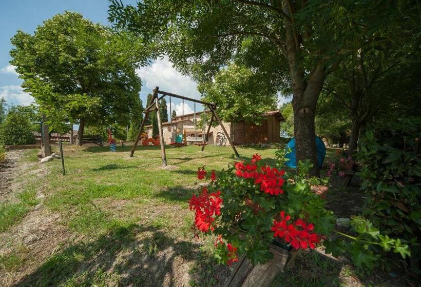 4ベッドルームハウス, Agriturismo La Mirandola