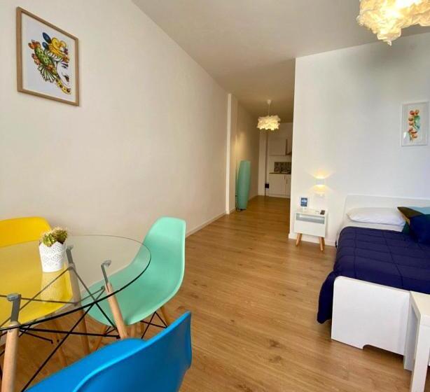 Standard Room King Size Bed, Mondello Beach   Rooms By The Sea