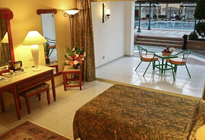 Pokój Standard Widok Basen, Bel Air Azur Resort