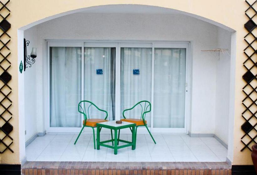 Pokój Standard Widok Basen, Bel Air Azur Resort