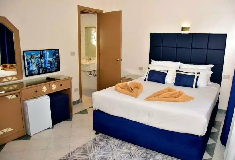 اتاق اکونومی, Dive Inn Resort