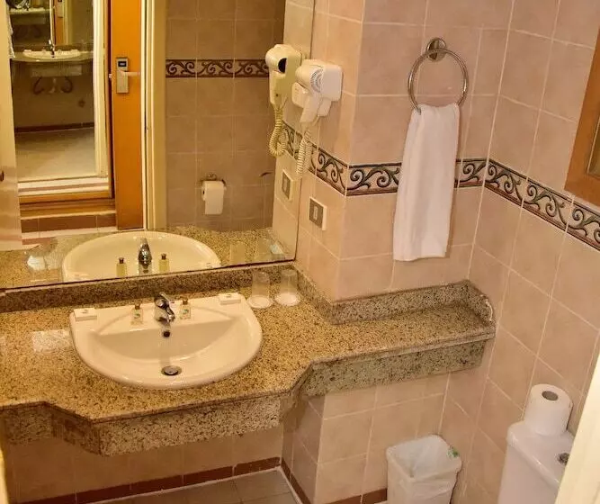 اتاق استاندارد, Dive Inn Resort