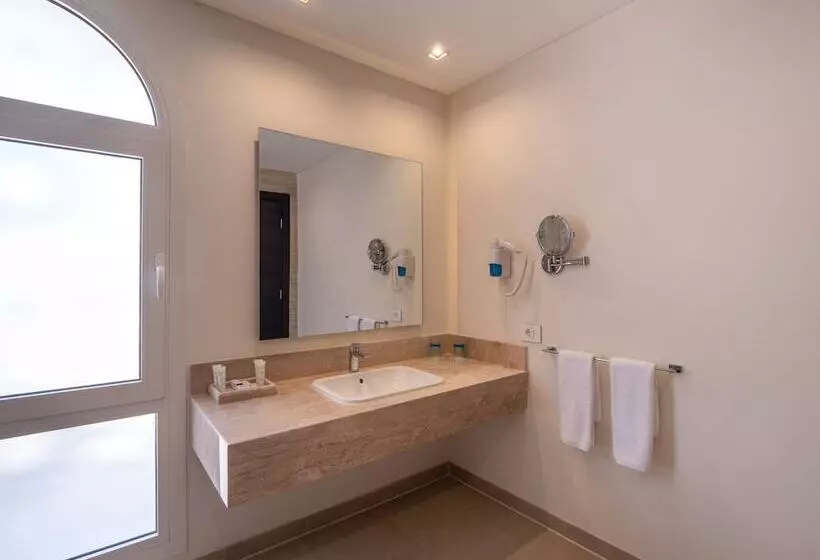 ویلای 1 خوابه با چشم‌انداز دریا, Fort Arabesque Resort, Spa & Villas