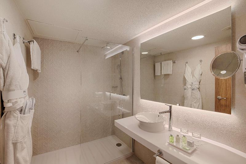 سوییت, Fort Arabesque Resort, Spa & Villas
