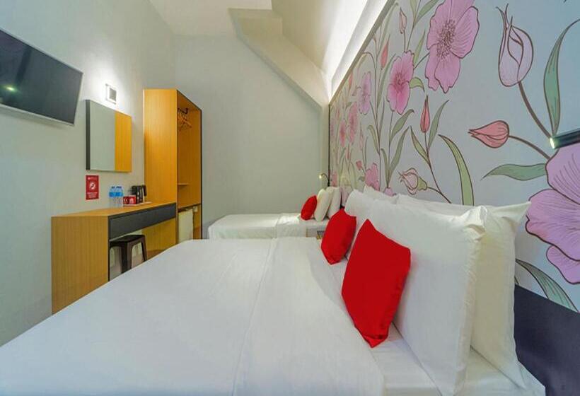 اتاق خانوادگی, Hi Hotel Dot