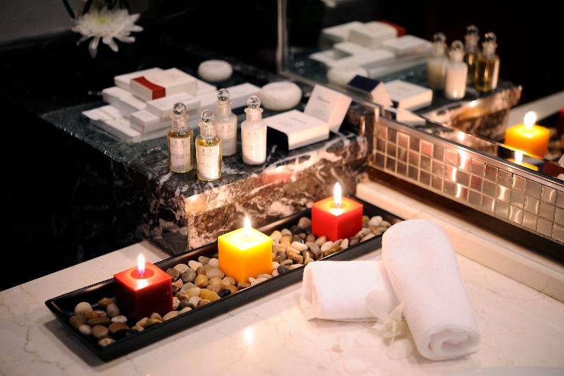 デラックスルーム, Qaser Al Hamra By Warwick