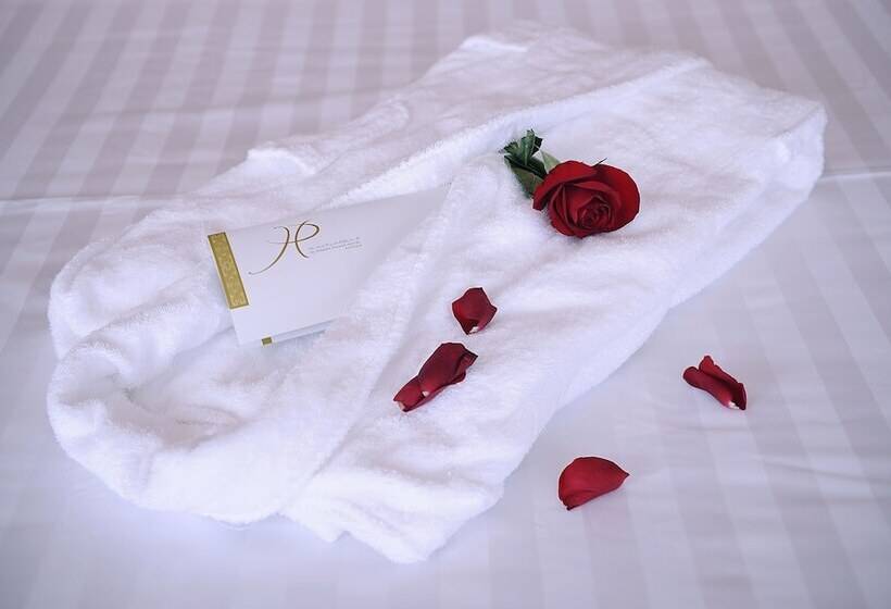 エクゼクティブスイート, Qaser Al Hamra By Warwick