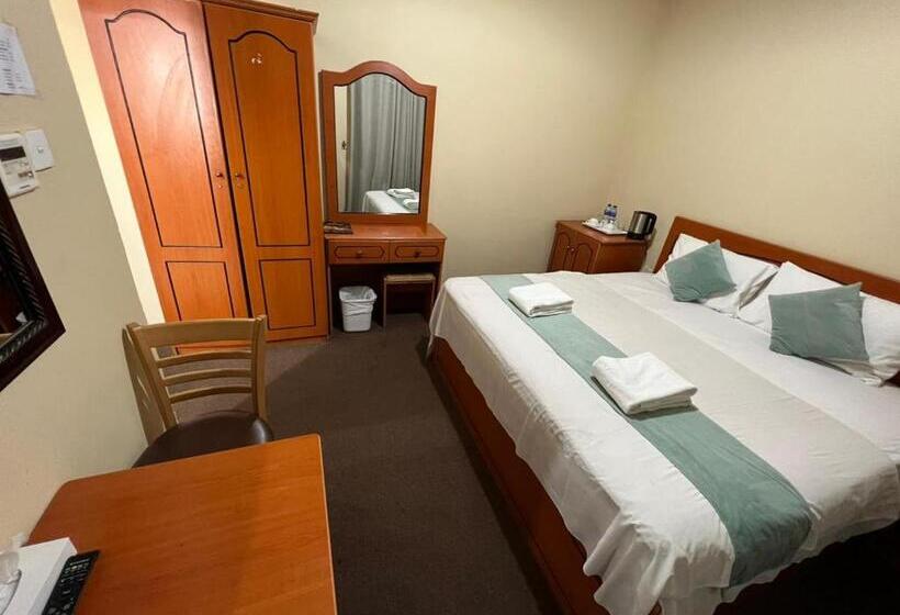 اتاق خانوادگی, Al Jazeerah