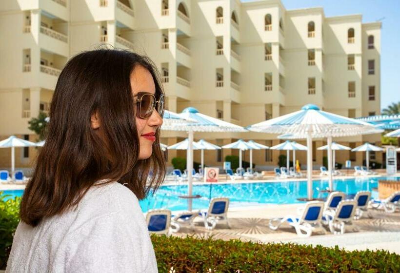 اتاق استاندارد با چشم‌انداز استخر, Amc Royal Hotel & Spa