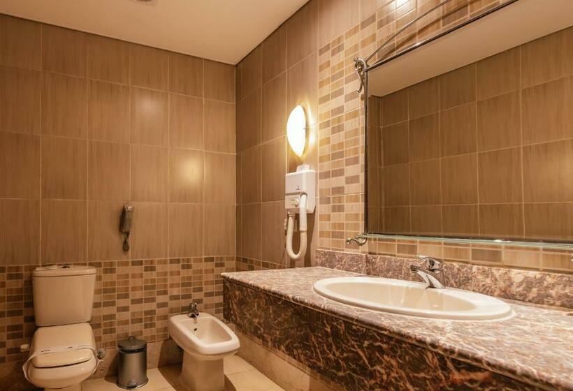 اتاق استاندارد با چشم‌انداز باغ, Amc Royal Hotel & Spa