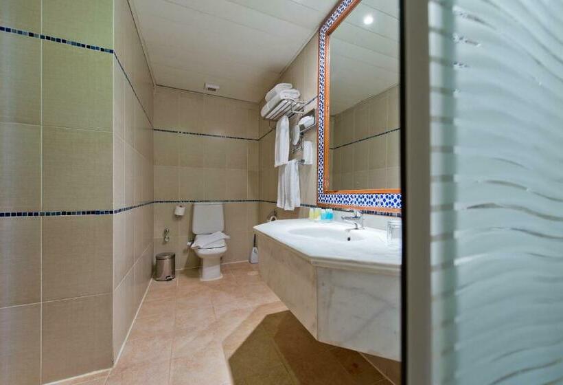 کلبه ییلاقی, Amphoras Beach Ultra All Inclusive