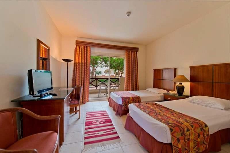 اتاق استاندارد با چشمانداز استخر, Amphoras Beach Ultra All Inclusive
