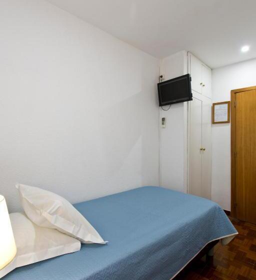 اتاق استاندارد یک نفره, Braganca Oporto