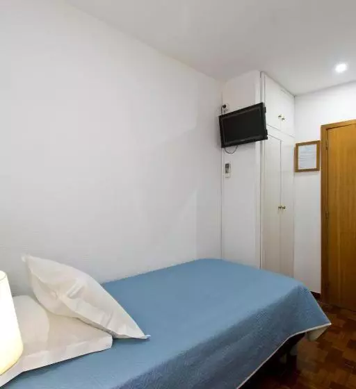 اتاق استاندارد یک نفره, Braganca Oporto