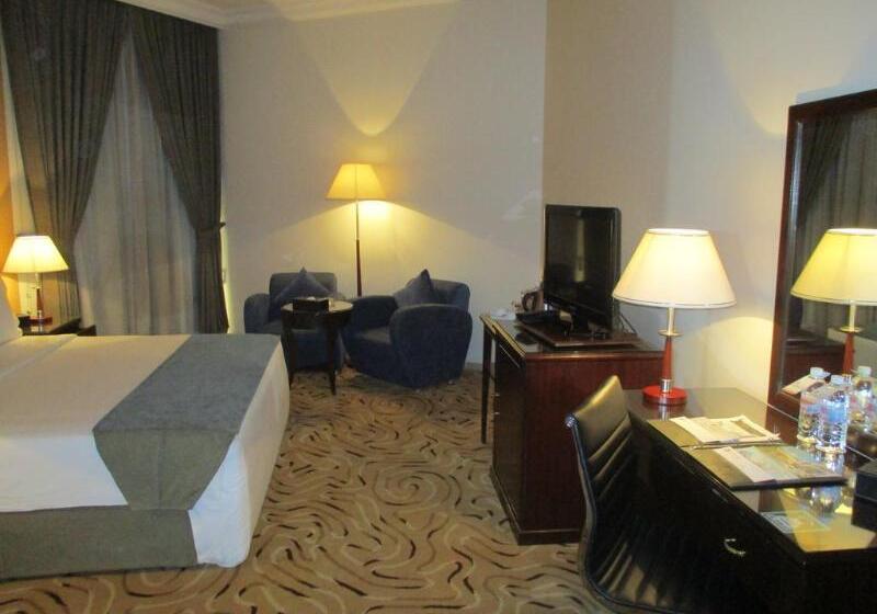 سوییت, Executives Hotel   Azizia